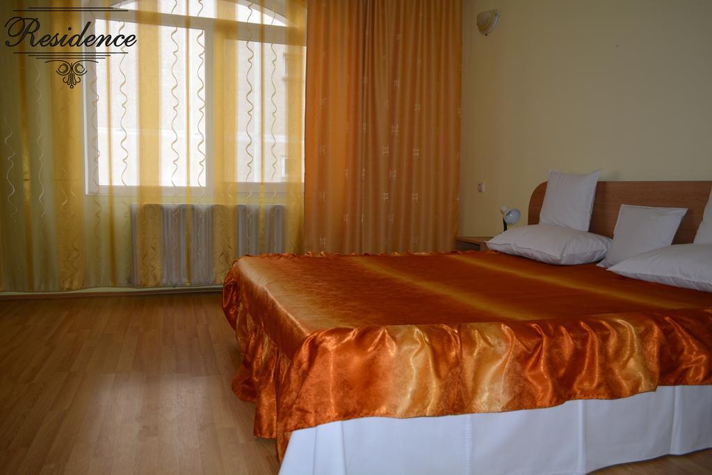 Pensiunea Residence Râmnicu Vâlcea Szoba fotó